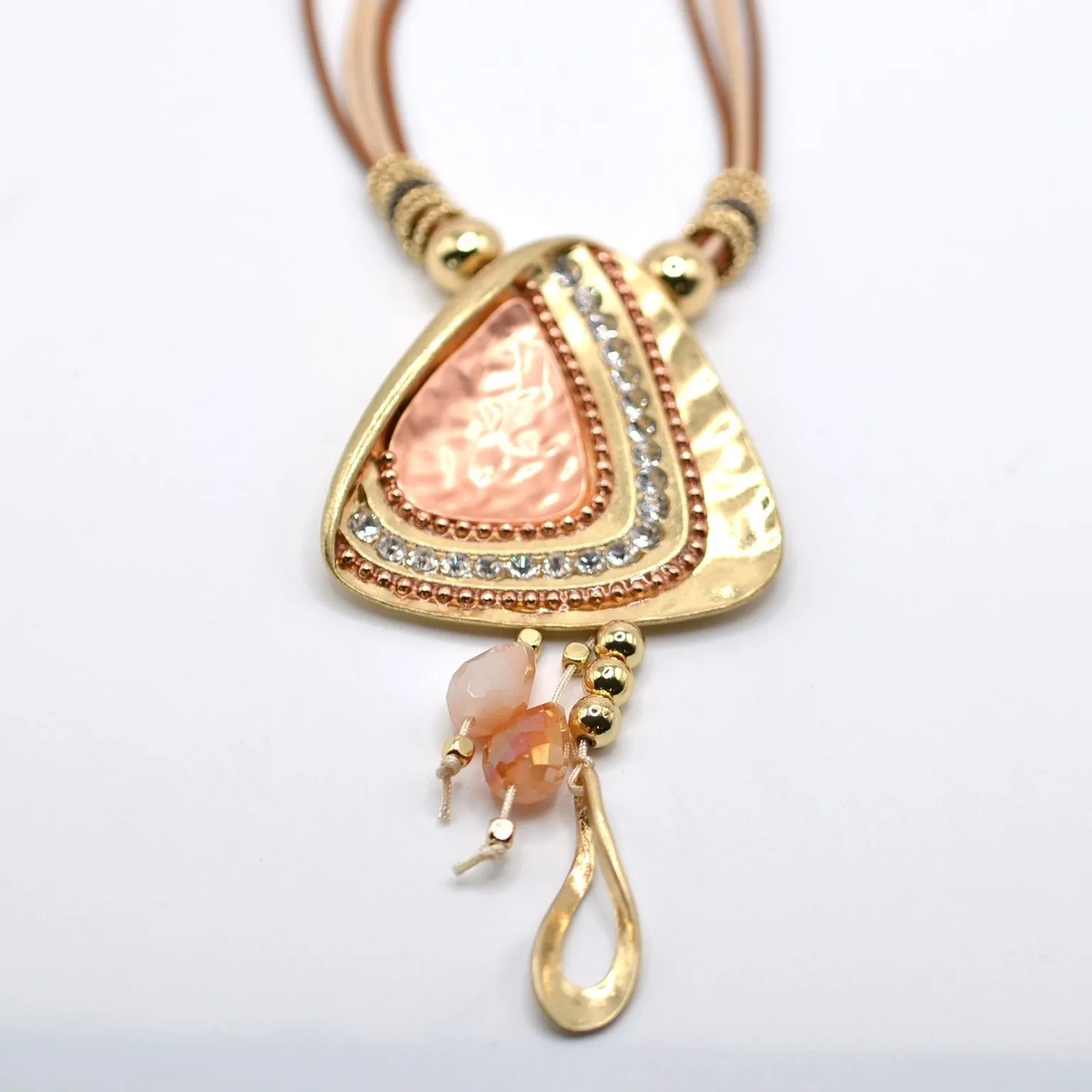 Akeliela Necklace