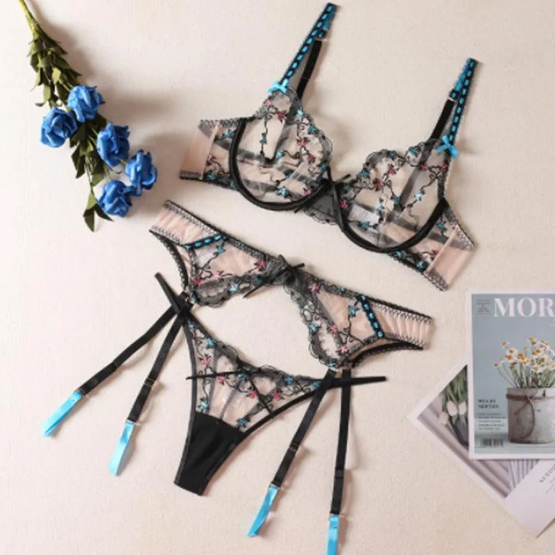 Fashionable Lace Embroidered Underwear With Pure Desire