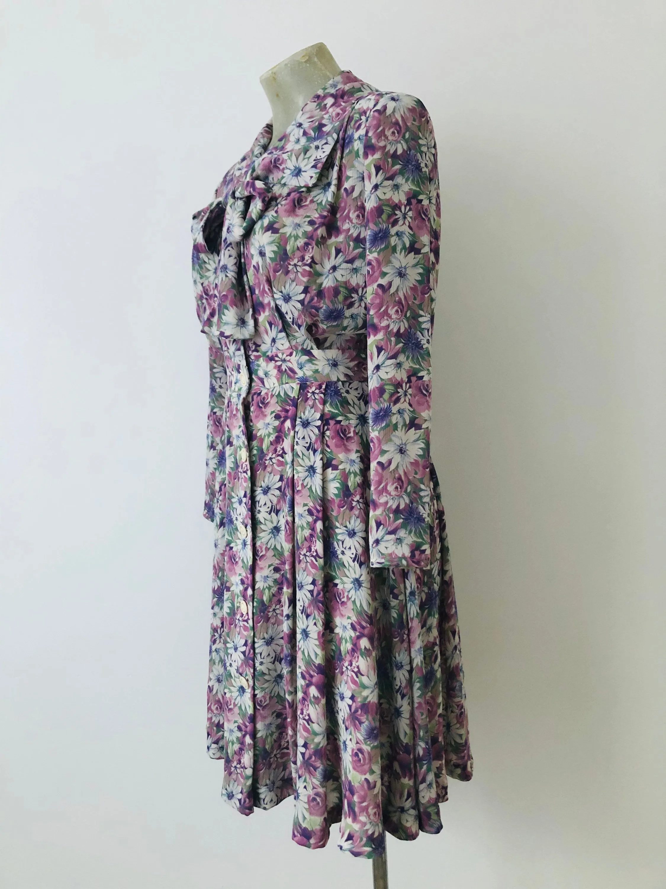 Lilac pussy-bow shirt dress
