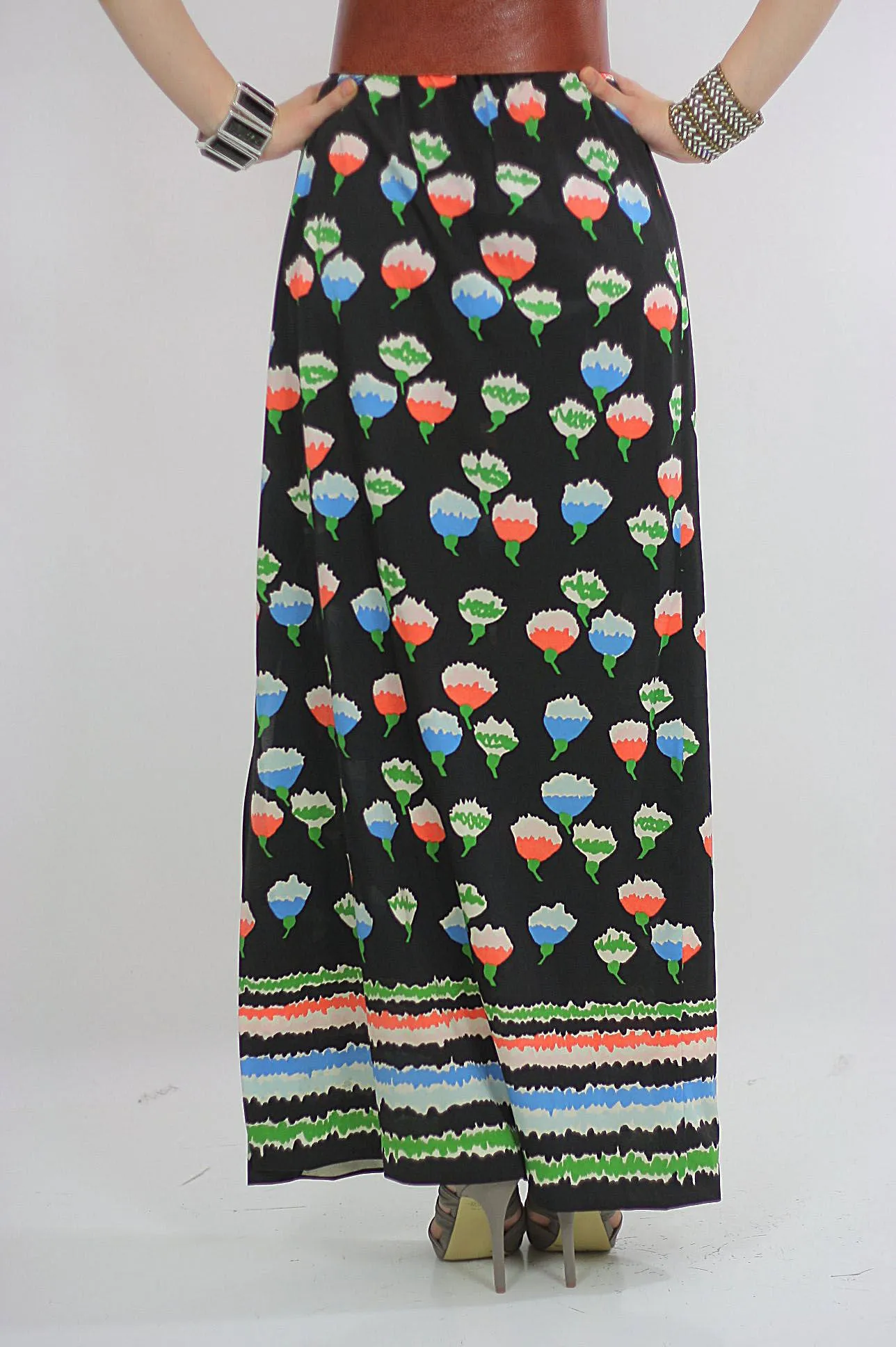 Vintage 60s Boho Hippie Floral Print Maxi Skirt