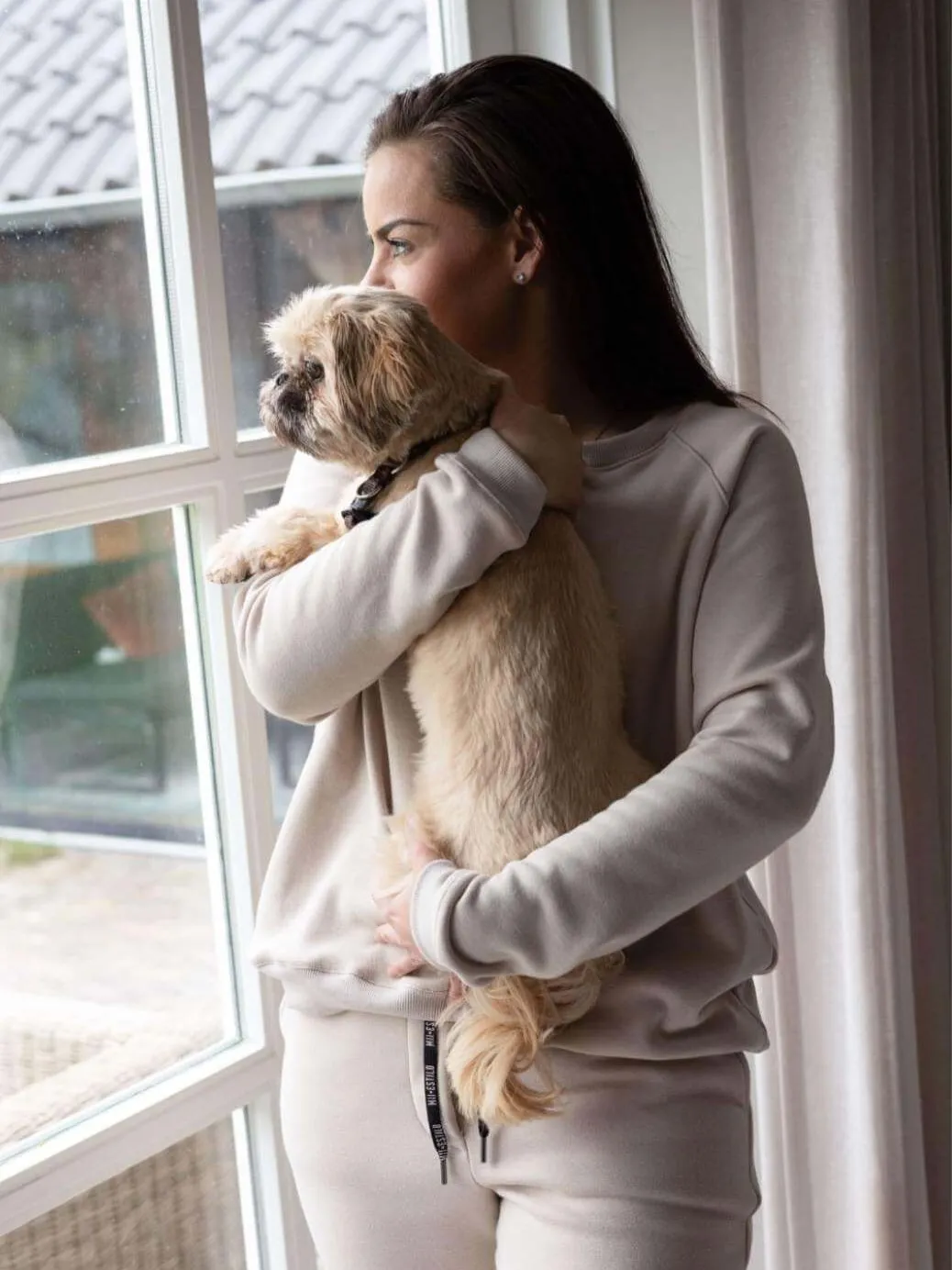 Winter 2023 Loungewear Set | Cozy Sweater & Sweatpants for Ultimate Warmth